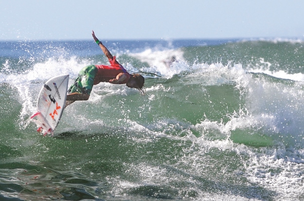 Surfing El Salvador