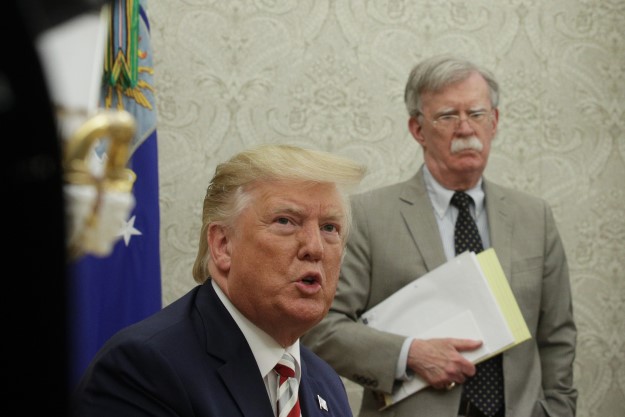 trump_bolton_top (1)