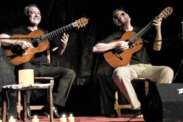 Musicians play chamamé folk music from Argentina’s Litoral region with the Shagrada Medra label.