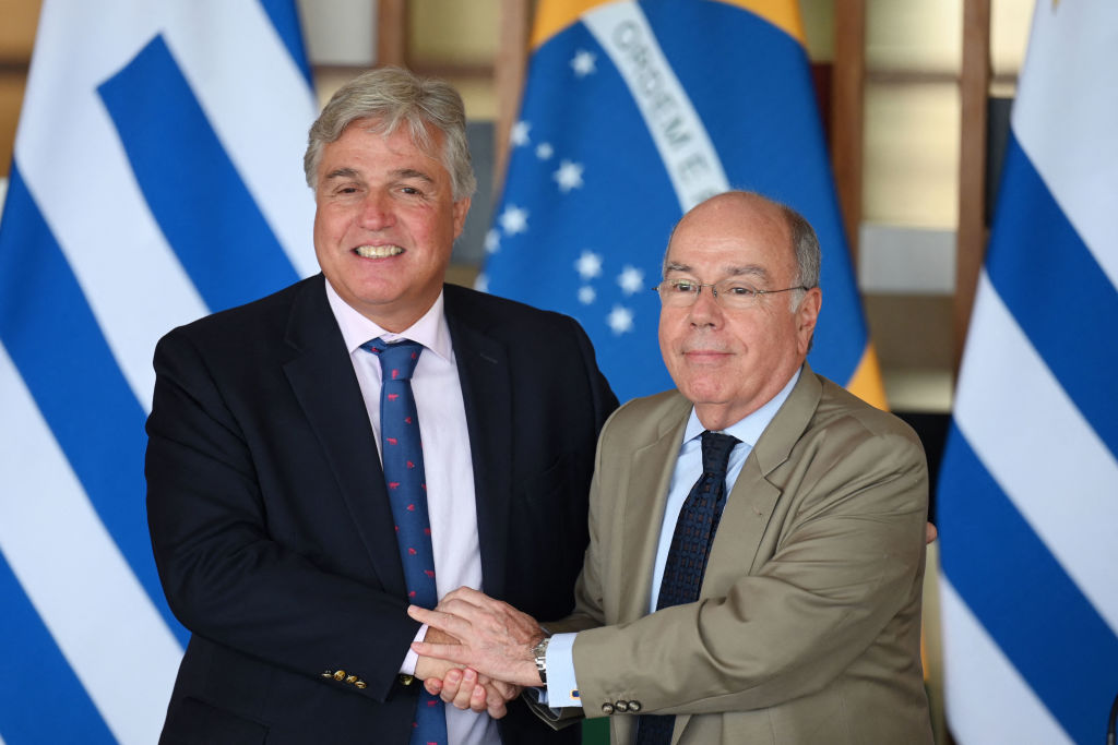 Brazilian Foreign Minister Mauro Vieira is focused on regional integration and met with Uruguay's foreign minister in March.