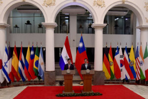 Taiwan's Foreign Minister Lin Chia-lung (L) and Paraguay's Foreign Minister Ruben Ramirez speaking in Asuncion on July 11, 2025.