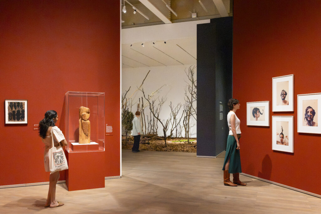 A major exhibition showcasing the work of Ana Mendieta is on view at Tate Modern in London through January 17, 2027.
